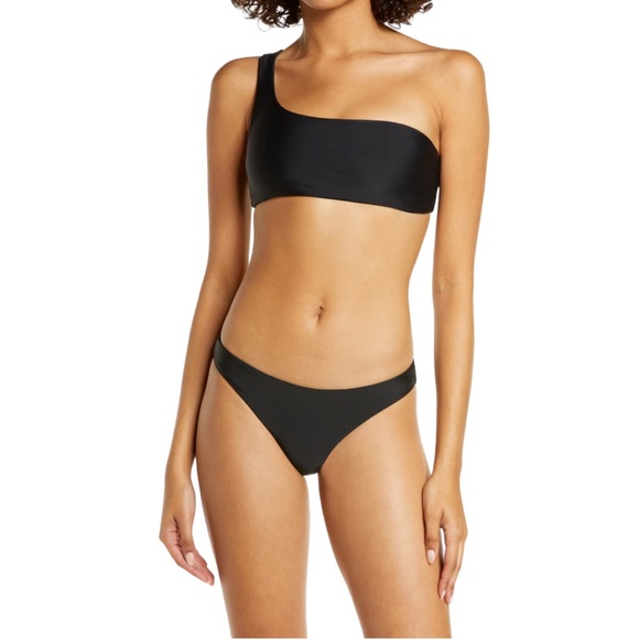 Jade Swim Apex One Shoulder Bikini Top in Black (S) - Picture 5 of 15
